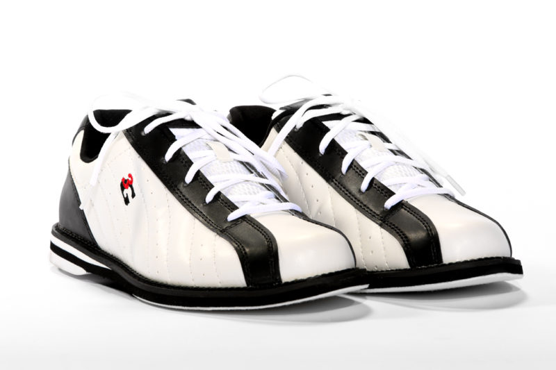 KICKS BLACK/WHITE UNISEX* discontinued*