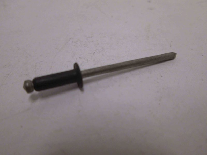 BLACK RIVET (1/8 X 3/8)