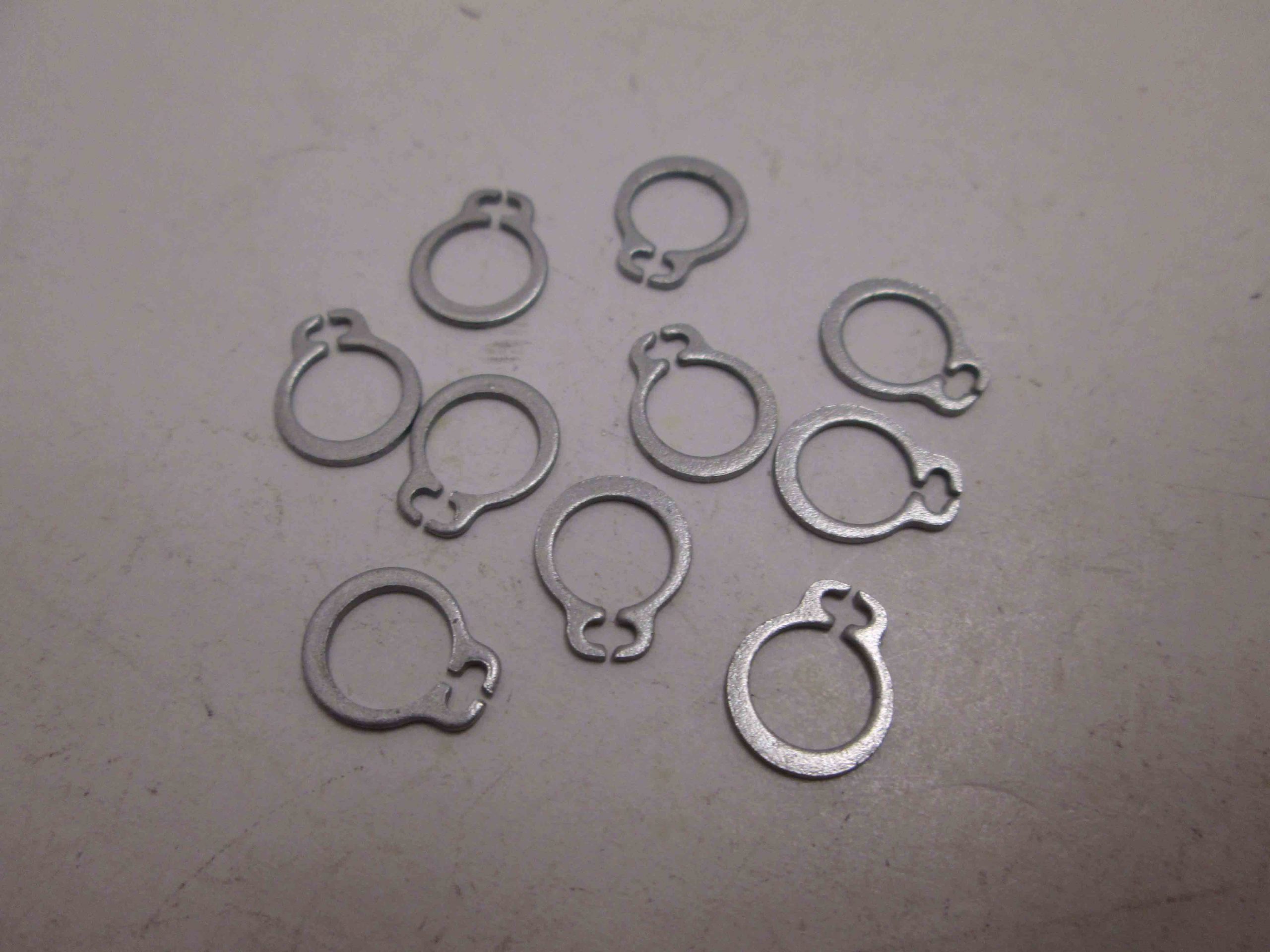 EXTERNAL RETAINING RING (8MM) PK OF 10