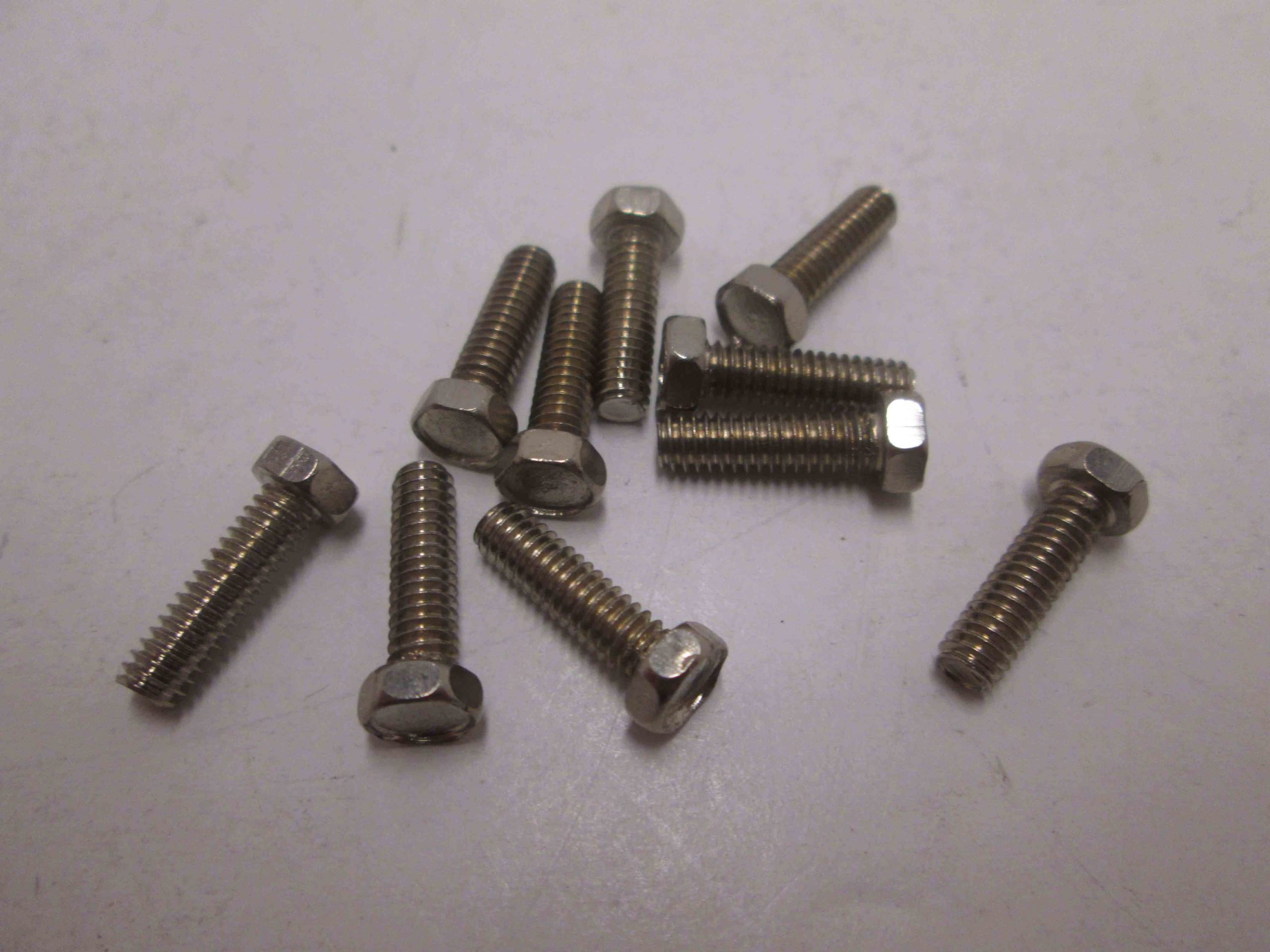 SCREW - 8-32 X 9/16 HEX HD. MACH PK OF 10