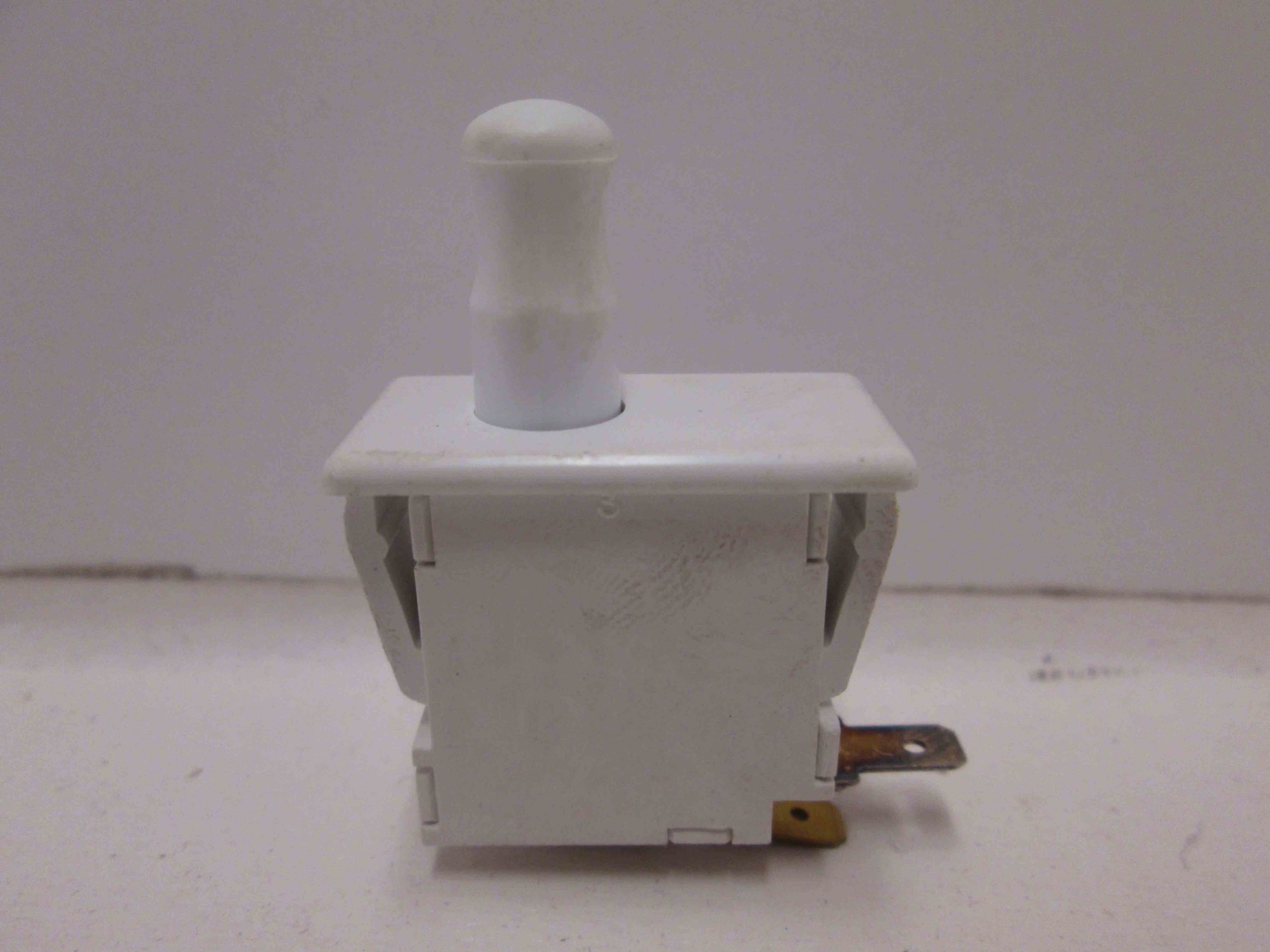 INTERLOCK SWITCH